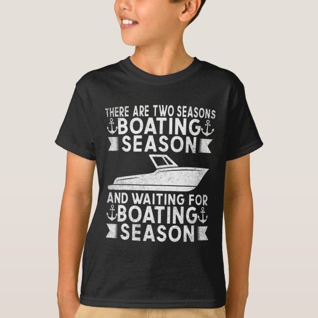 Det finns två sjöar med båtkapten Yacht T Shirt (Framsida)