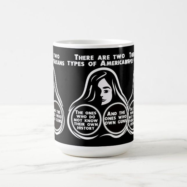 Det Finns Två Typer Av Amerikaner Kaffemugg (Center)