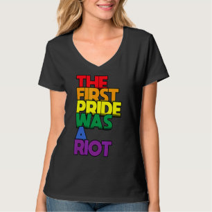Det första Pridet var en Riot Gay pride Rainbow Lg T Shirt