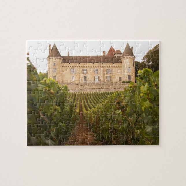 Det gamla medeltida slottet Chateau de Rully i Cot Pussel (Horisontell)