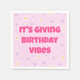 Det ger födelsdagsstämning, rosa och lavendel pappersservett
