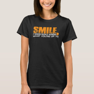 Det gör folk  vad du håller på med t shirt