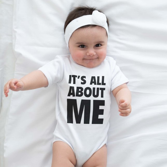 Det handlar om mig t shirt (it's all about me bodysuit)