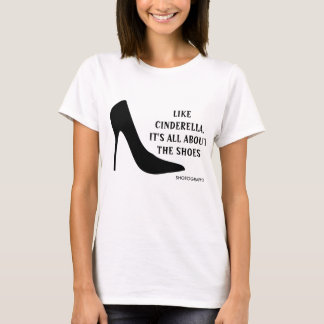 DET HANDLAR OM SHOES. T SHIRT
