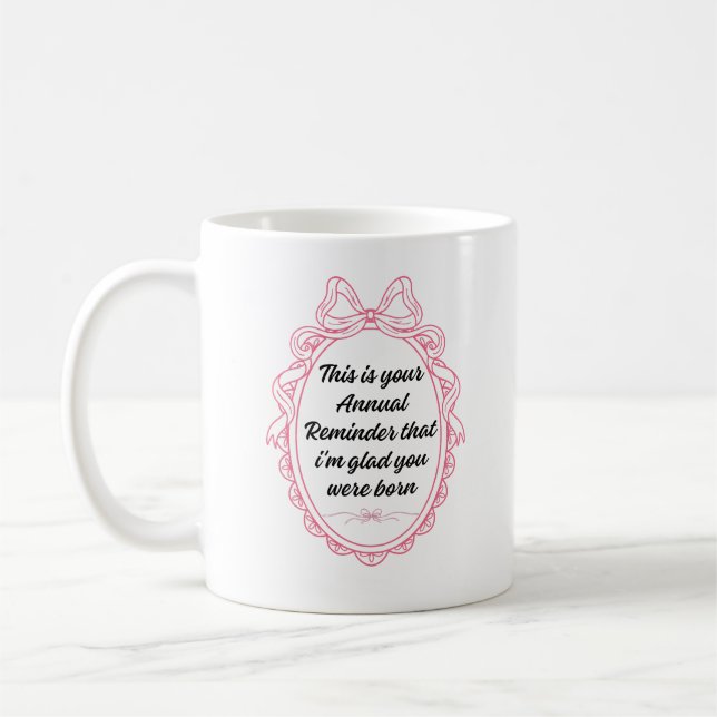 Det här är din årliga påminnelse om att jag är gla kaffemugg (Vänster)