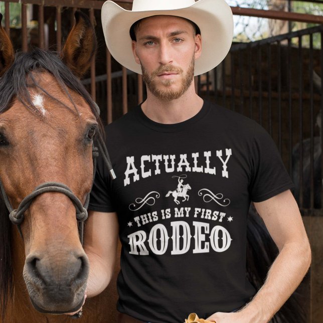 Det här är min första rodeo t shirt (Skapare uppladdad)