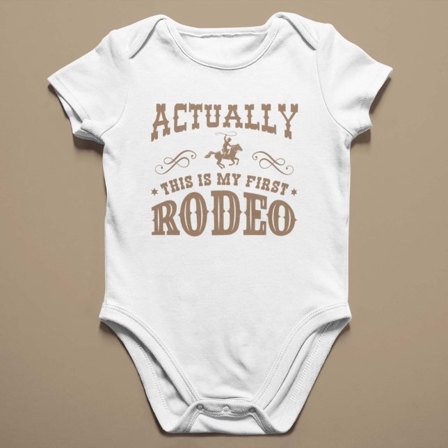 Det här är min första rodeo t shirt (Skapare uppladdad)