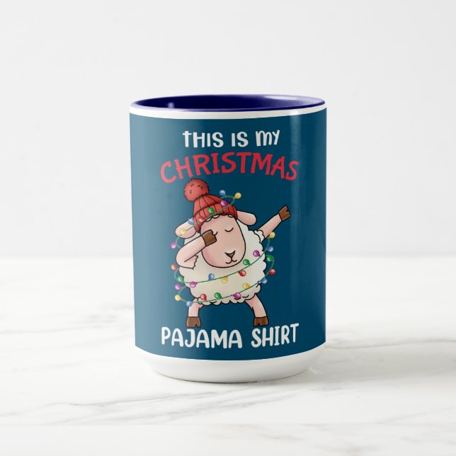 Det här är min jul Pajama Julafton Mugg (Center)