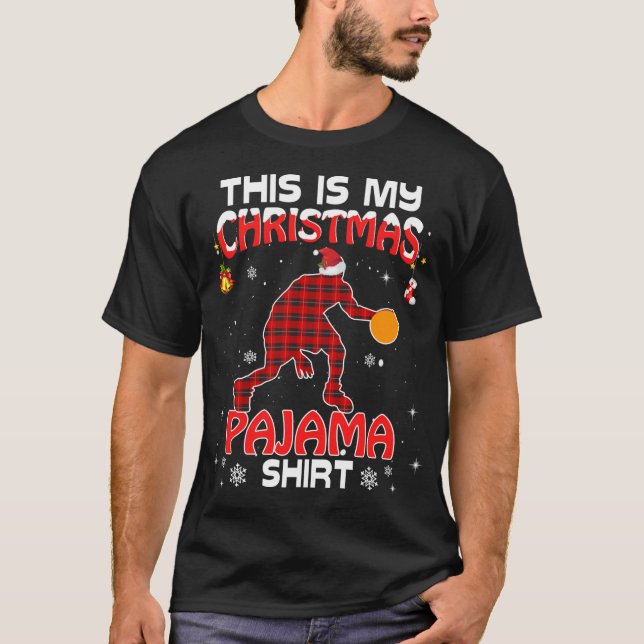 Det här är min jul PajamaRed Play Basketball Xm T Shirt (Framsida)