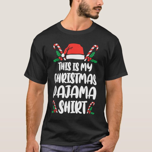 Det här är min julklapp Pajama Funny Julafton T Shirt (Framsida)