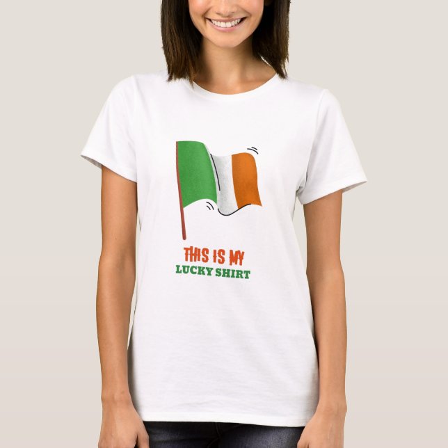 Det här är min lyckoshirt t shirt (Framsida)