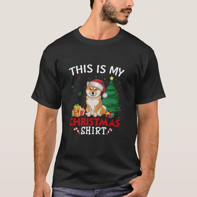 Det här är min Shiba Inu Hund Santa Hat jul Pajam T Shirt (Framsida)
