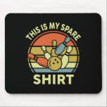 Det här är min Spare Shirt Bowling Retro Funny Musmatta<br><div class="desc">Det här är min reservskjorta Bowling Retro Funny Mamma Pappa Manar</div>
