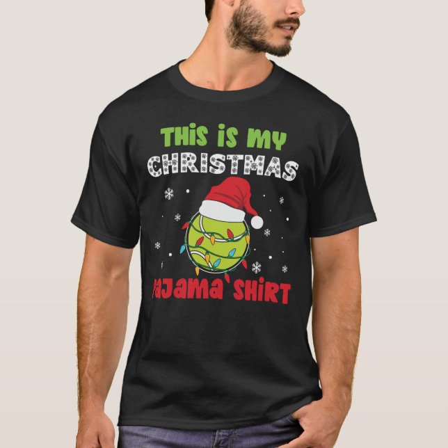 Det här är mitt jultema Pajama Shirt Tennis Theme T Shirt (Framsida)