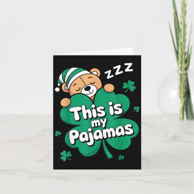 Det här är pyjamas st patricks day teddybjörn knuf kort (Framsida)