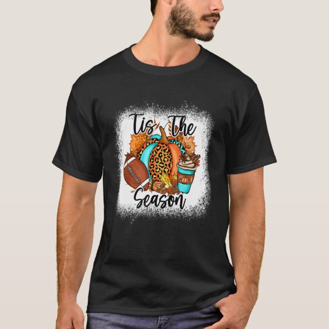 Det här är säsong Fall Football Mamma Pumpkin Spic T Shirt (Framsida)