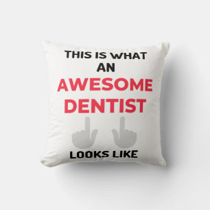 Det här är vad en Fantastisk-dentist ser ut som 2 Kudde