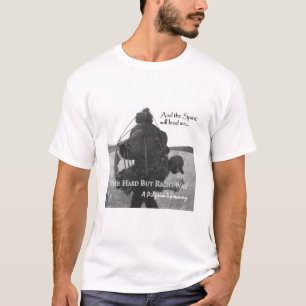 Det hårt men högert långt t-shirt