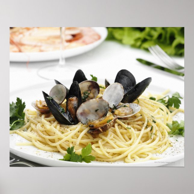 Det italienska cuisineet. Spaghetti alle vongole. Poster (Framsidan)