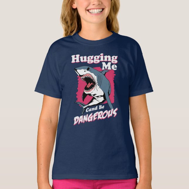 Det kan vara farligt.. | Aktivitetsvarning T Shirt (Framsida)