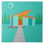 Det keramiska huset för utrymmeåldertecknaden kakelplatta<br><div class="desc">Detta hus keramiska Tile för utrymmeåldertecknaden är riktiga en retro älskare dröm- kom. Den minimalist konstdesignen presenterar ett aquastenhus med stort, påfågelblåttfönster. Hänga från det atom- och att luta, exponerar det orange tak, en gul sputnik lätt fast tillbehör ytterdörren. Den tog paus röda ytterdörren med starburstdörrhandtaget är beautifully offset vid...</div>