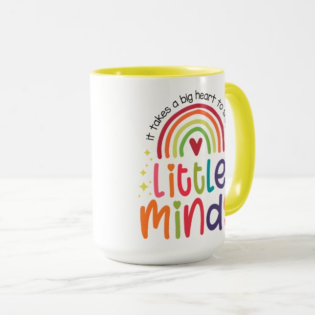 Det krävs ett stort hjärta för att forma en liten  mugg (Framsida höger)