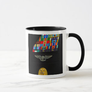 Det ledar- högsta emblem för befalla mugg