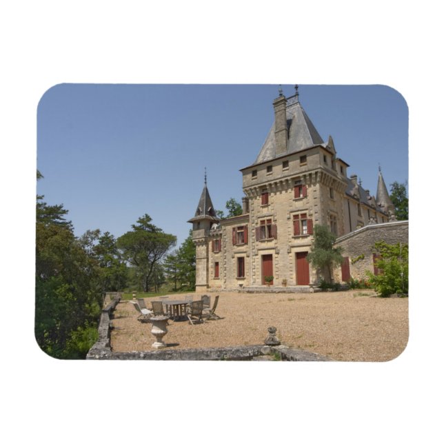 Det magnifika slottet Chateau de Pressac och trädg Magnet (Horisontell)