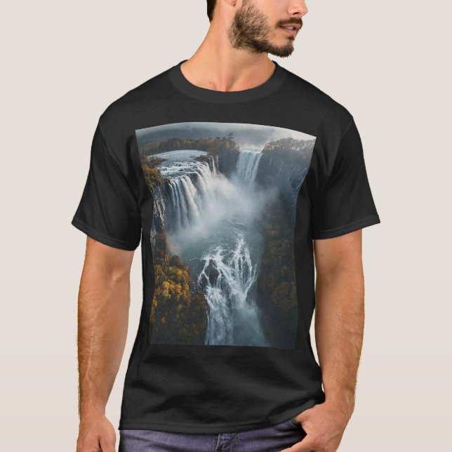 Det Majestiska vattenfallet T Shirt (Framsida)