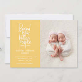 Det moderna hand plockade twin baby-födelsemeddela meddelande