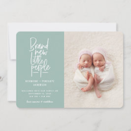 Det moderna hand plockade twin baby-födelsemeddela meddelande