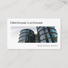 Det moderna kontoret byggnad i Real gods agent QR- Visitkort