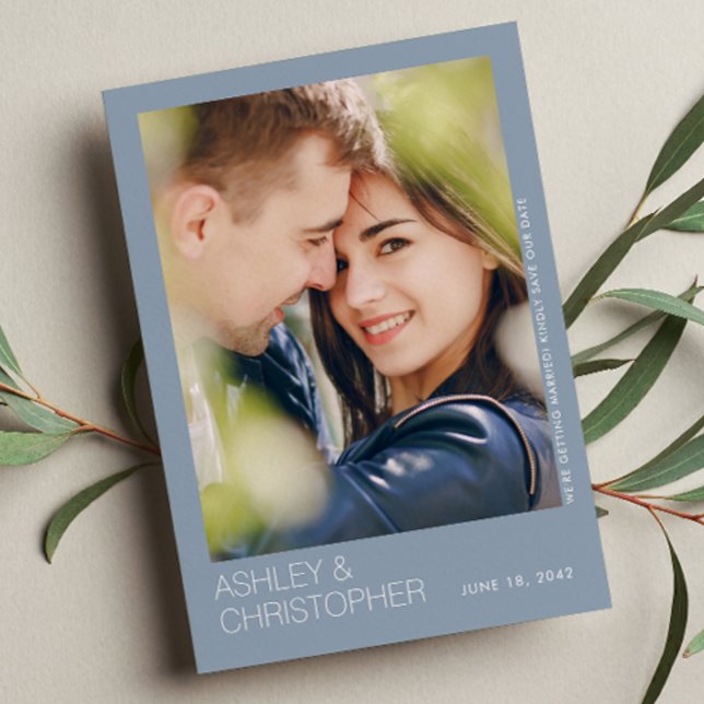 Det moderna minimalistiska foto-kortet Bröllop Spa Spara Datumet (Skapare uppladdad)