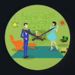 Det moderna mitt- århundradet kopplar ihop stor klocka<br><div class="desc">Detta moderna mitt- århundrade kopplar ihop rundaväggen tar tid på looksnågot liknande en plats ut ur en romantisk komedi. 60-talstilen, den minimalist konstdesignen presenterar en attraktiv tecknad kopplar ihop att tycka om en romantisk hemafton. Det sofistikerade rummet presenterar prominently en grön stenvägg med ett ryta avfyrar i spisen. Inredningen i...</div>