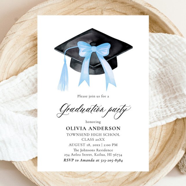 Det moderna Trendiget Blue Bow Studentmössa Studen Inbjudningar (Watercolor Modern Elegant Trendy Stylish Blue Bow Graduation Invitation)