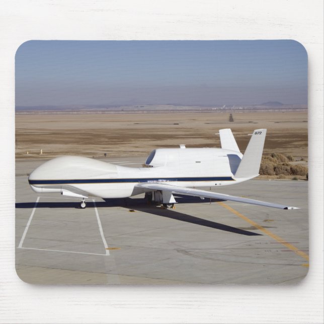 Det obemannade planet Global Hawk Musmatta (Framsidan)