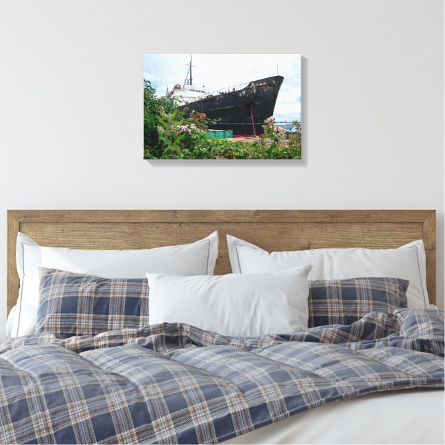 Det övergivna fartyget TSS Duke of Lancaster Canvastryck (Insitu (sovrum))