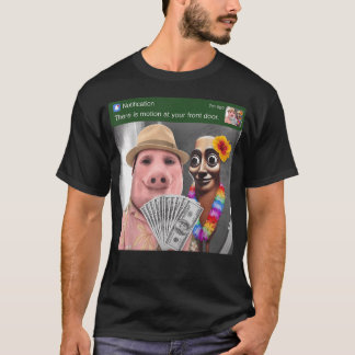 Det pågår rörelse vid din ytterdörr Tung Tung Tung T Shirt