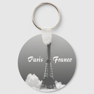 Det Paris Eiffel torn flyter i molnnyckelring Nyckelring