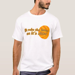 Det placerar lotionen på huden t shirt