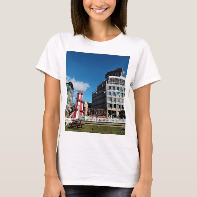 Det rättvisa stadscentret t shirt (Framsida)