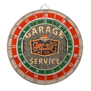 Det Retro garage reparerar designpilen stiger Darttavla