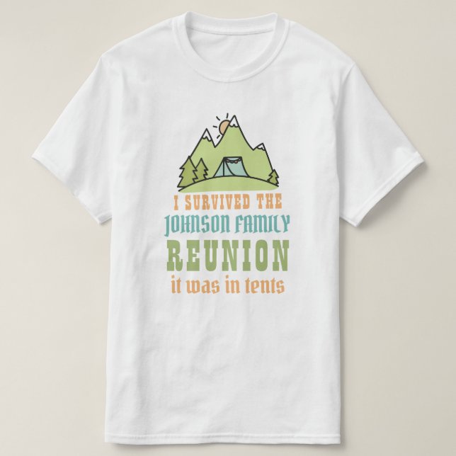 Det roliga mötet för tältcamparefamiljen överlevde t shirt (Design framsida)