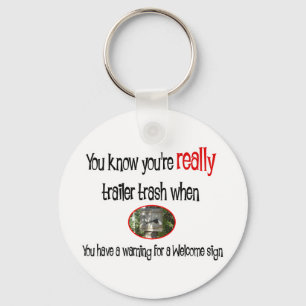 Det roliga släpet parkerar skjortan nyckelring