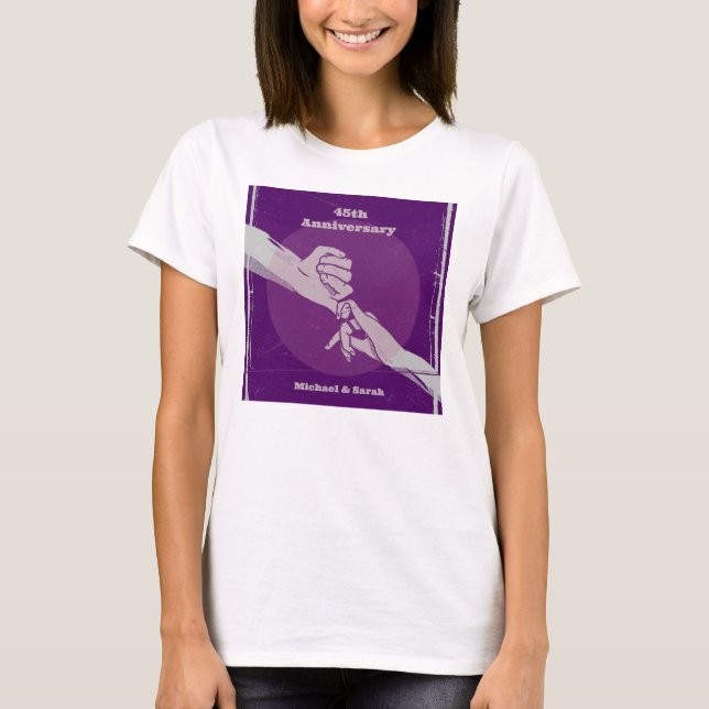 Det romantiska paret som håller händer t shirt (Framsida)