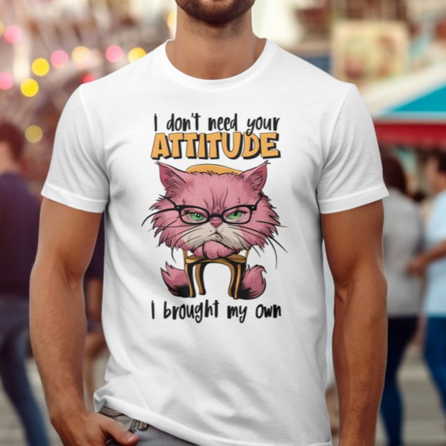 Det Rosa Kattdjurets uppror T Shirt (Skapare uppladdad)