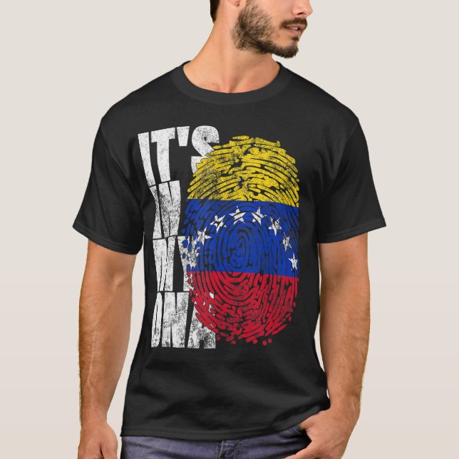 Det_s i mitt DNA Venezuelan Print Bandera de Venez T Shirt (Framsida)