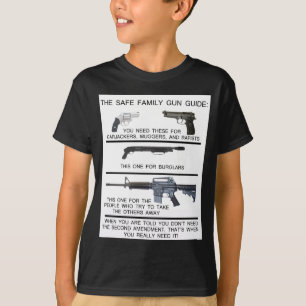 DET SÄKRA FAMILJVAPNET VÄGLEDER T-SHIRT