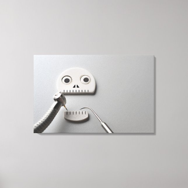 Det skelett som tandbehandling sker med canvastryck (Framsida)