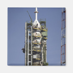Det Soyuz raket resas upp in i placerar Magnet